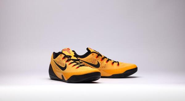 nike-kobe-ix-em-646701-700-